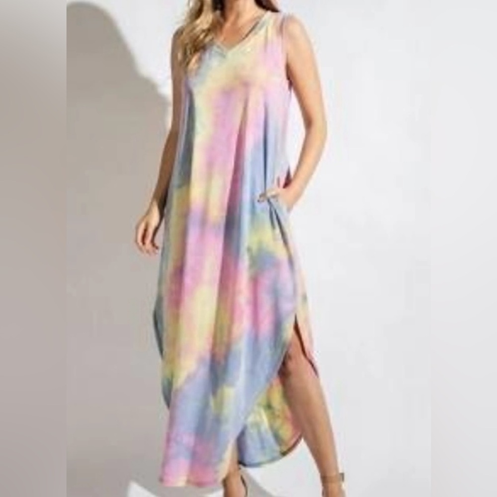 Sleeveless Tie Dye Maxi Dress